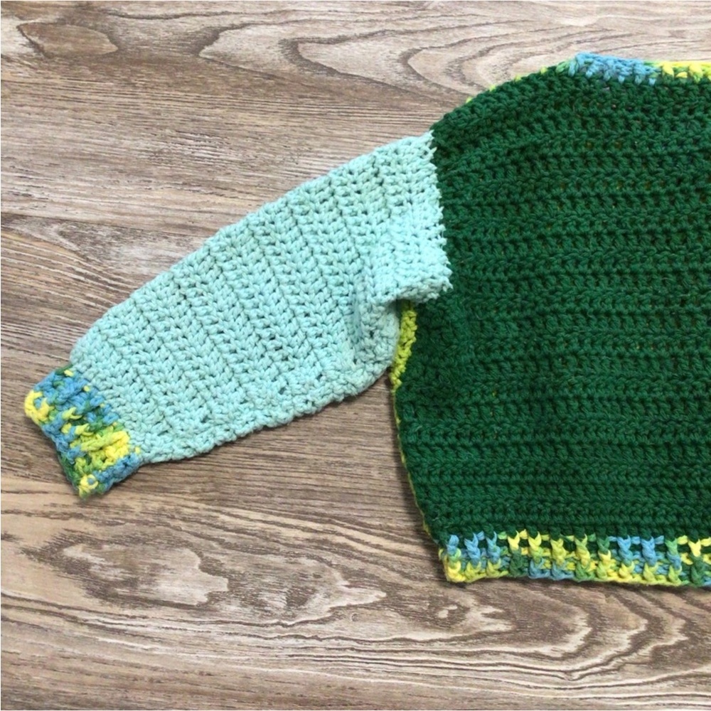 Homemade Crocheted Girls Cardigan Blue Yellow Green Duck Frog Rabbit Buttons - Picture 5 of 7